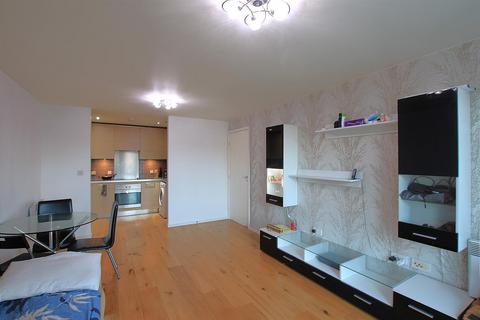 1 bedroom apartment for sale, Westgate House, Isleworth TW7