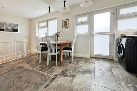 3 bedroom terraced house for sale, Marshfield Way, Bath BA1