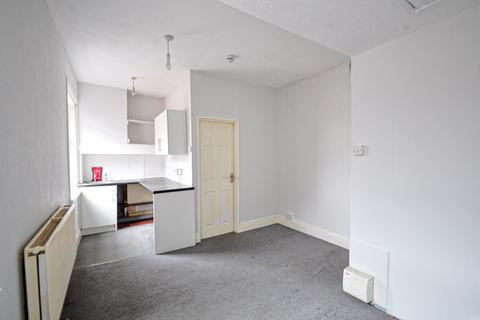 Studio to rent, Ombersley Road, Newport, NP20