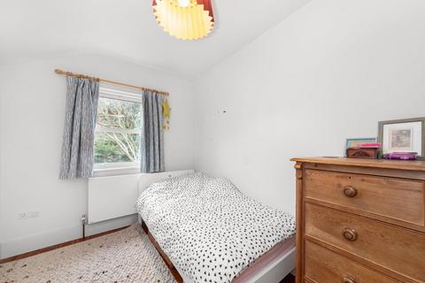 12 Lucas Road, London, SE20 7EE