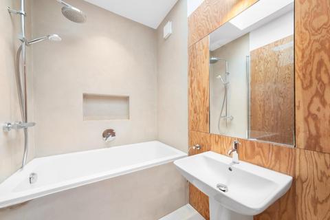 12 Lucas Road, London, SE20 7EE