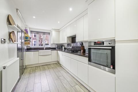 4 bedroom end of terrace house to rent, Harwood Terrace,  SW6