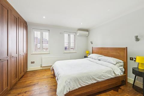 4 bedroom end of terrace house to rent, Harwood Terrace,  SW6