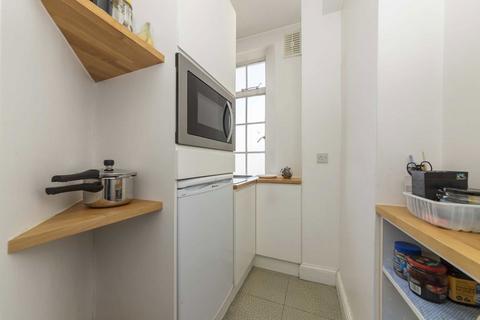 Studio to rent, Upper Woburn Place, London WC1H