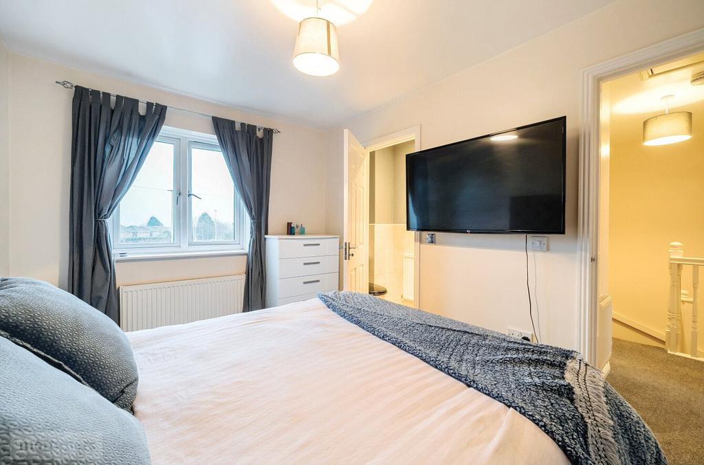 Main Bedroom