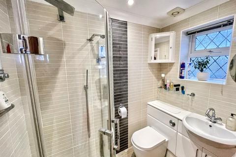 2 Acton Road, Bournemouth, BH10 4DW