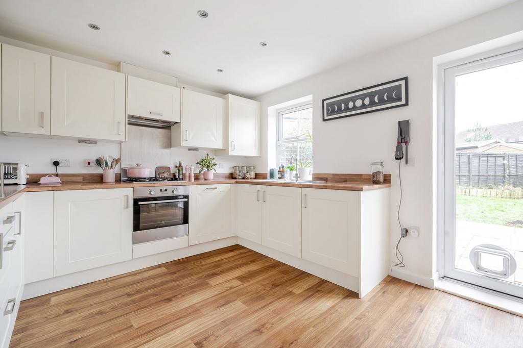 Kitchen / Dining Room