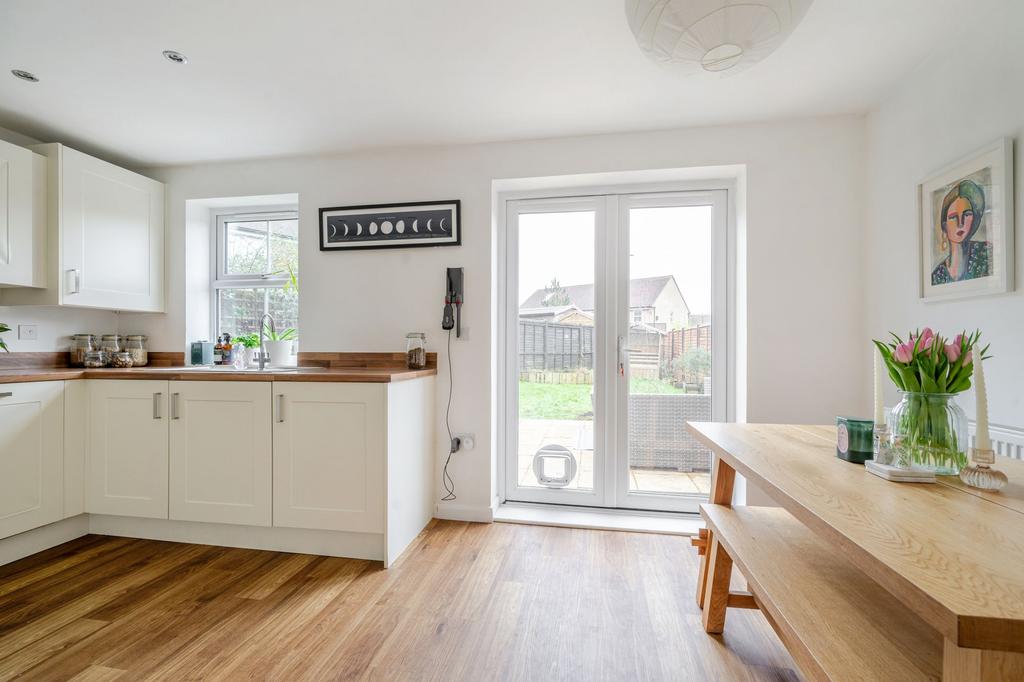 Kitchen / Dining Room