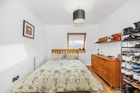 Flat 33, San House, 50 Bradstock Road, London, E9 5DL
