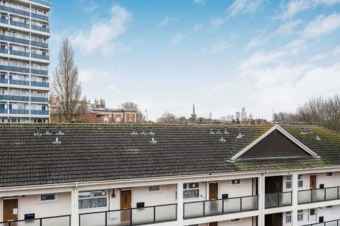 Flat 33, San House, 50 Bradstock Road, London, E9 5DL