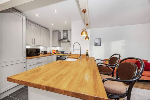 Flat 33, San House, 50 Bradstock Road, London, E9 5DL