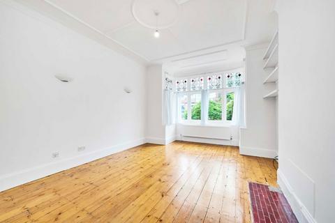 2 bedroom flat to rent, Wyatt Park Road, London SW2