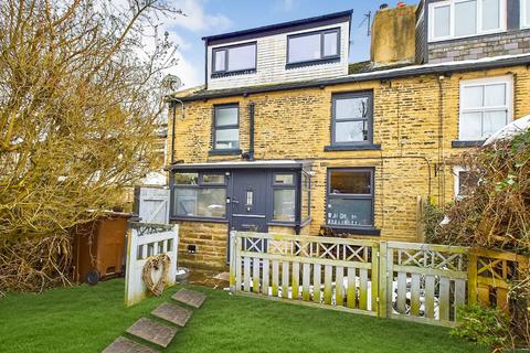 3 bedroom terraced house for sale, Park Top Cottages, Bingley