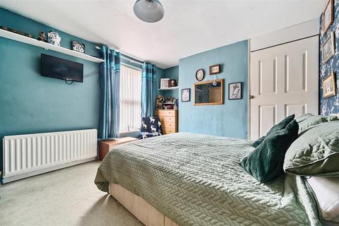 3 bedroom terraced house for sale, Albert Street, Maidstone