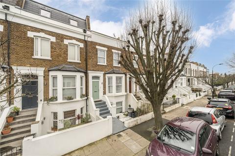 2 bedroom terraced house for sale, London W12