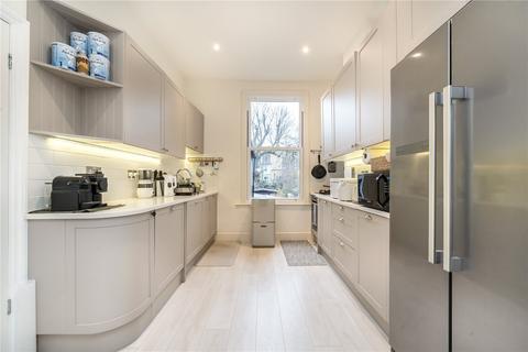 2 bedroom terraced house for sale, London W12