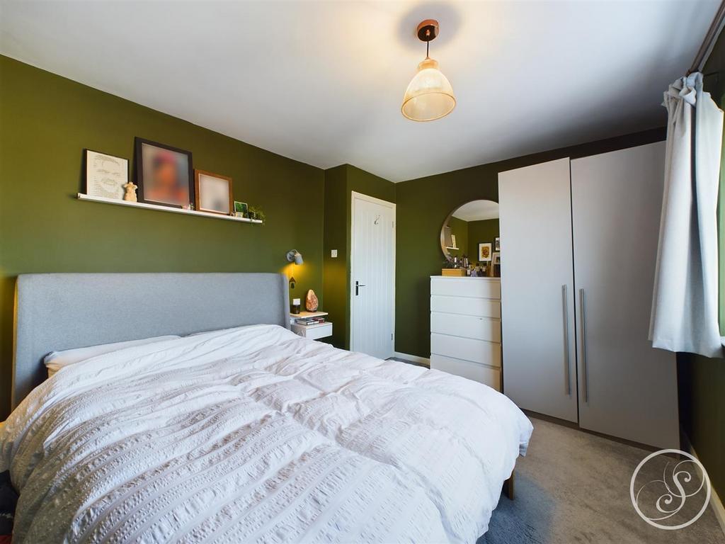 Bed 1