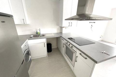 1 bedroom flat to rent, Malden Road, Hertfordshire WD17