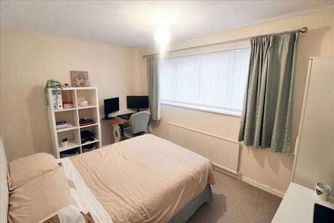31 Fenroth Close, Nottingham, NG6 7FL