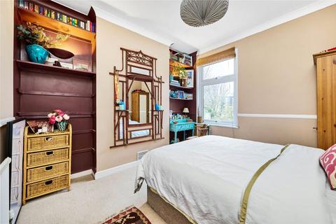 46 Inglemere Road, Mitcham, CR4 2BT
