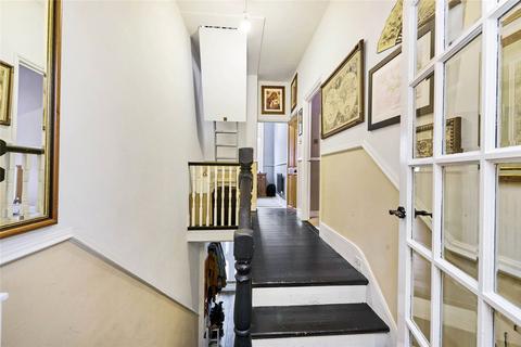 46 Inglemere Road, Mitcham, CR4 2BT