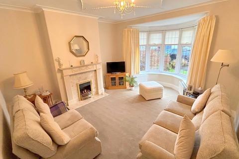 3 bedroom semi-detached house for sale, Etal Avenue, Whitley Bay, NE25