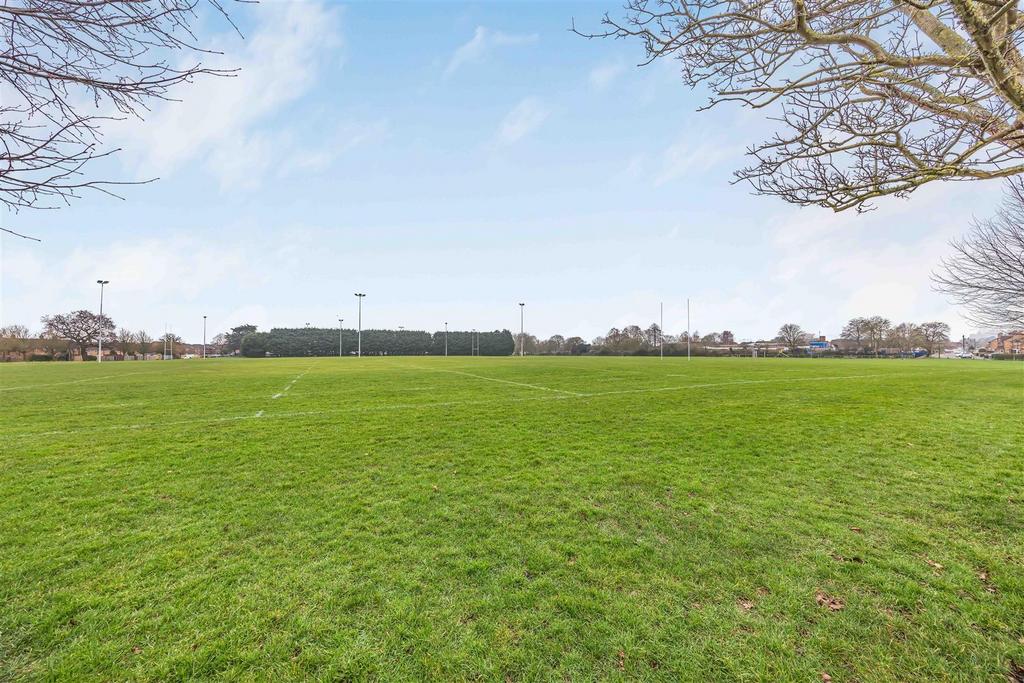 44 Hooks Farm Way, Leigh Park-Small-Portico Marketi