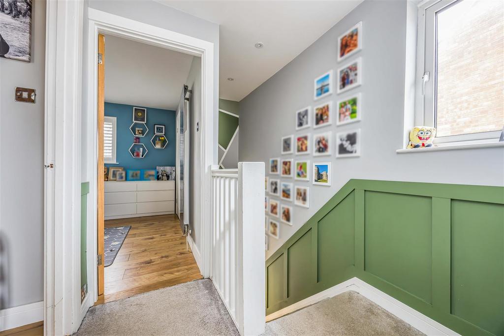 44 Hooks Farm Way, Leigh Park-Small-Portico Marketi