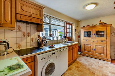 Lacuna Fydlers Close, Winkfield, Windsor, SL4 2DY