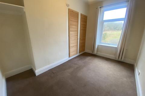 2 bedroom terraced house to rent, Railway Terrace, Brighouse, West Yorkshire