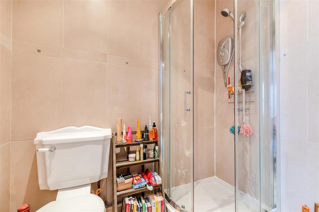8633330-interior30v2.jpg
