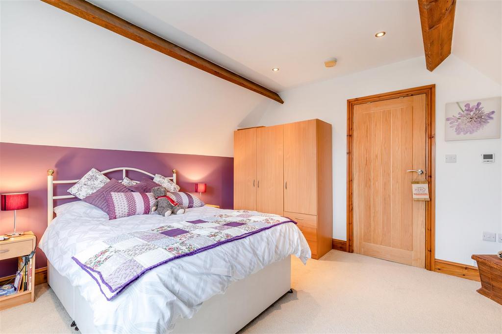 8633330-interior23v2.jpg