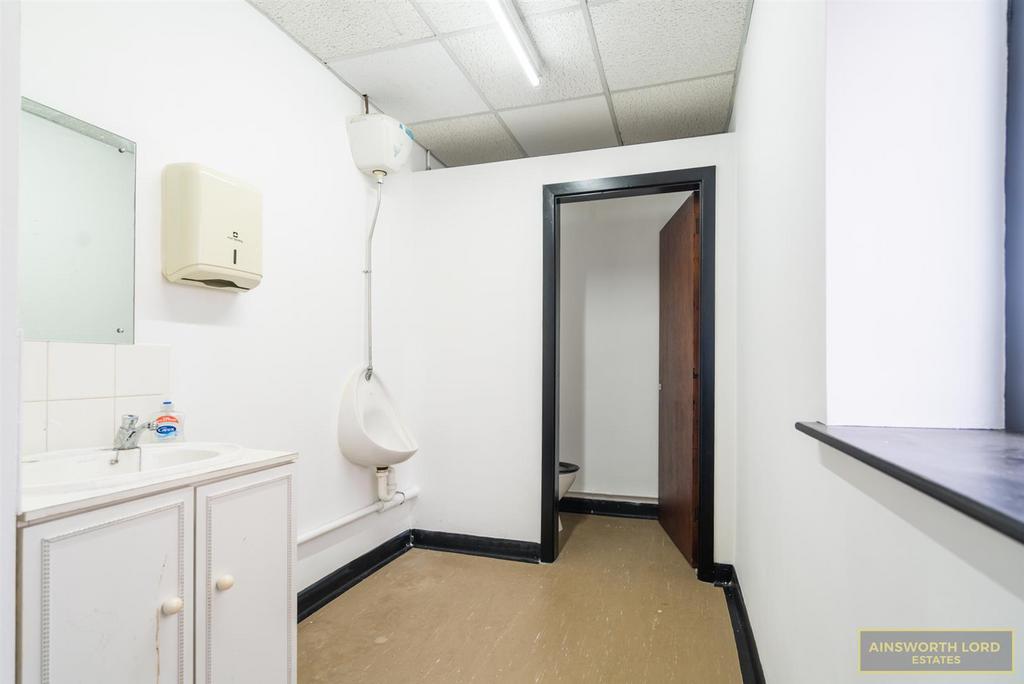 Male toilets