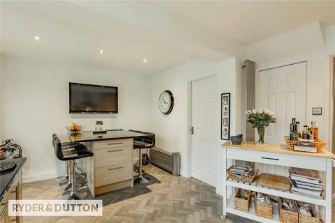 19 Coupland Close, Oldham, OL4 2TQ
