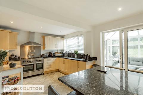 19 Coupland Close, Oldham, OL4 2TQ