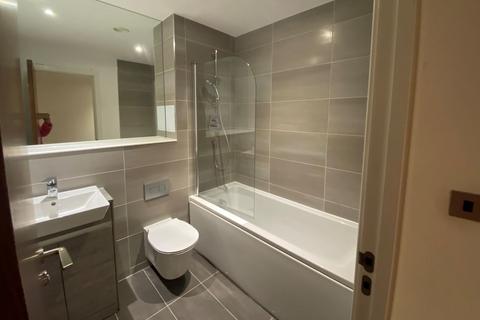 1 bedroom flat for sale, Flat 519 Churchill Place, Churchill Way, Basingstoke, Hampshire, RG21 7AA