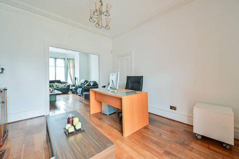 4 bedroom semi-detached house for sale, Lordship Lane, East Dulwich, London, SE22