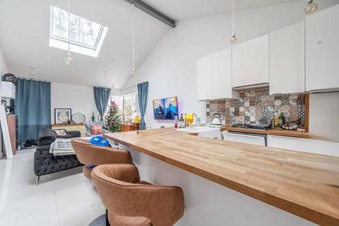 undefined, Nicola Close, Harrow, HA3