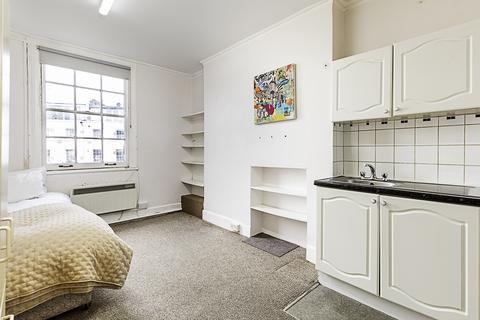 Studio to rent,  pembridge villas, London W11