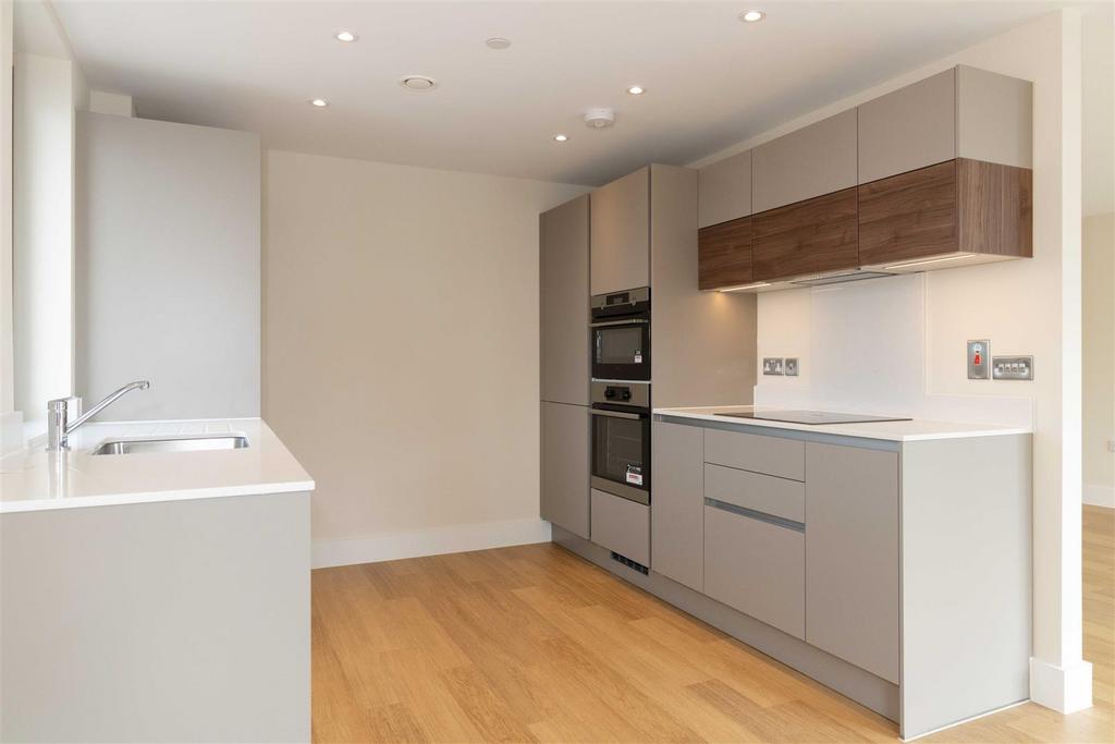 Open plan lounge/kitchen/diner