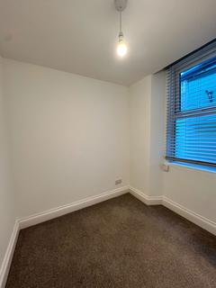 2 bedroom flat for sale, Melville Street, Torquay, TQ2 5TA