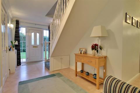 4 bedroom detached bungalow for sale, Farriers Walk, Leven, Beverley