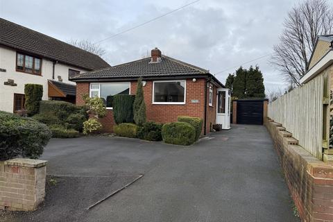 2 bedroom detached bungalow for sale, Pumphouse Lane, Mirfield WF14