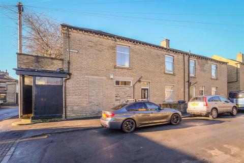 3 bedroom detached house for sale, John Street, Brighouse