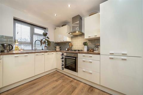 1 bedroom flat for sale, Mount Pleasant Road, London SE13