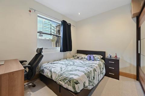 2 bedroom flat to rent, Artillery Lane, Spitalfields, E1 7LJ