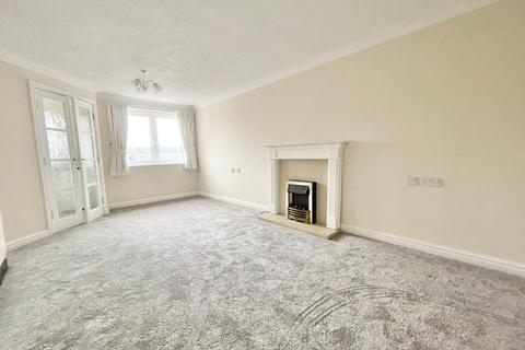 1 bedroom flat for sale, Cowick Street, St.Thomas, EX4