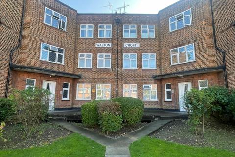 2 bedroom flat to rent, Walton Croft, Cavendish Avenue, Harrow, Middlesex, HA1