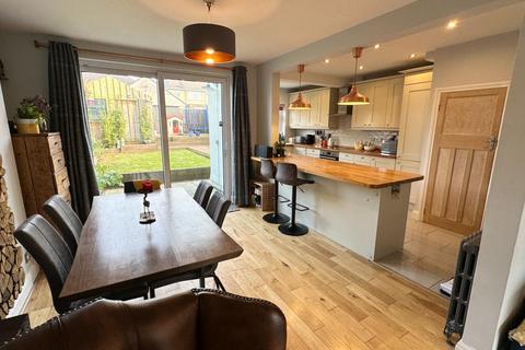 11 Beechwood Road, Bristol, BS16 3TP
