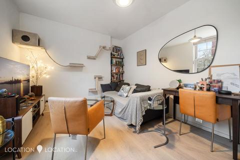 1 bedroom flat for sale, Stamford Hill, Dean House Stamford Hill, N16